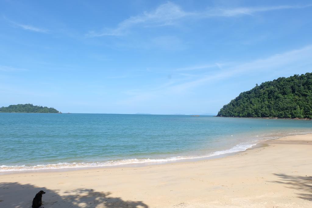 เดอะ ซัน รีสอร์ท แอนด์ เรสโตรองต์ เกาะพยาม ภายนอก รูปภาพ
